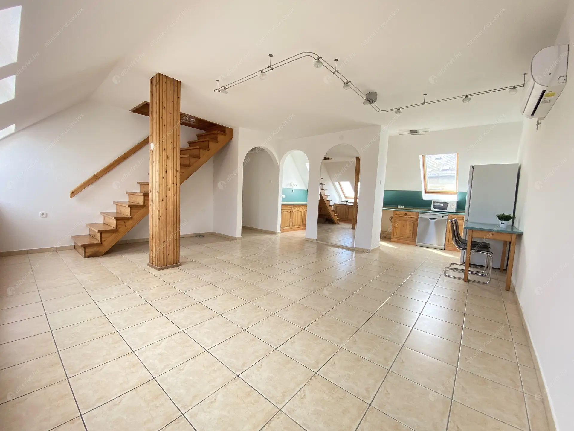 Kiadó albérlet 235000 Ft/hó áron: Budapest, XIV. kerület  Zalán utca. Mérete: 60 nm, 2 szobás | Alberlet.hu - 5932478