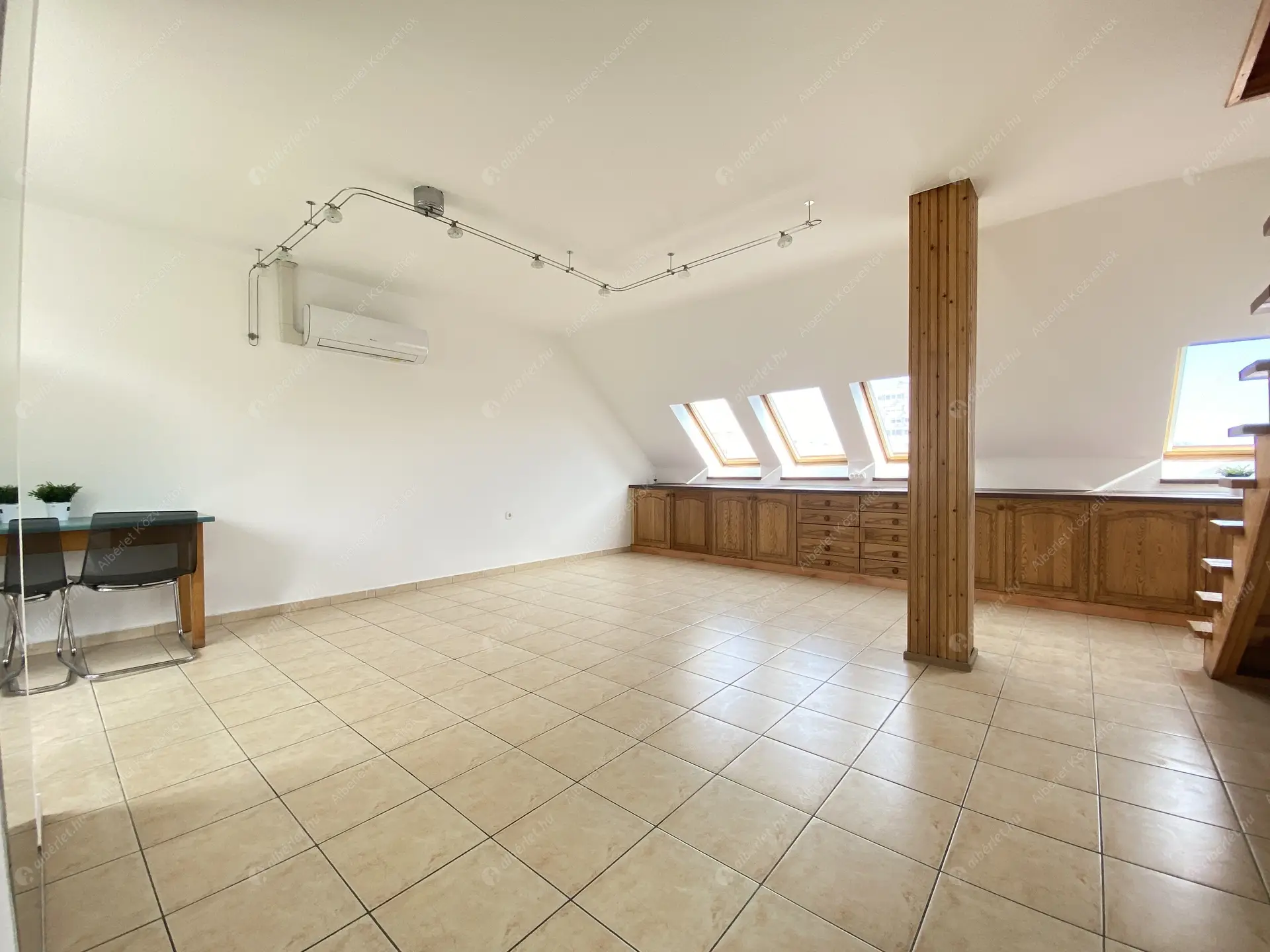 Kiadó albérlet 235000 Ft/hó áron: Budapest, XIV. kerület  Zalán utca. Mérete: 60 nm, 2 szobás | Alberlet.hu - 5932480