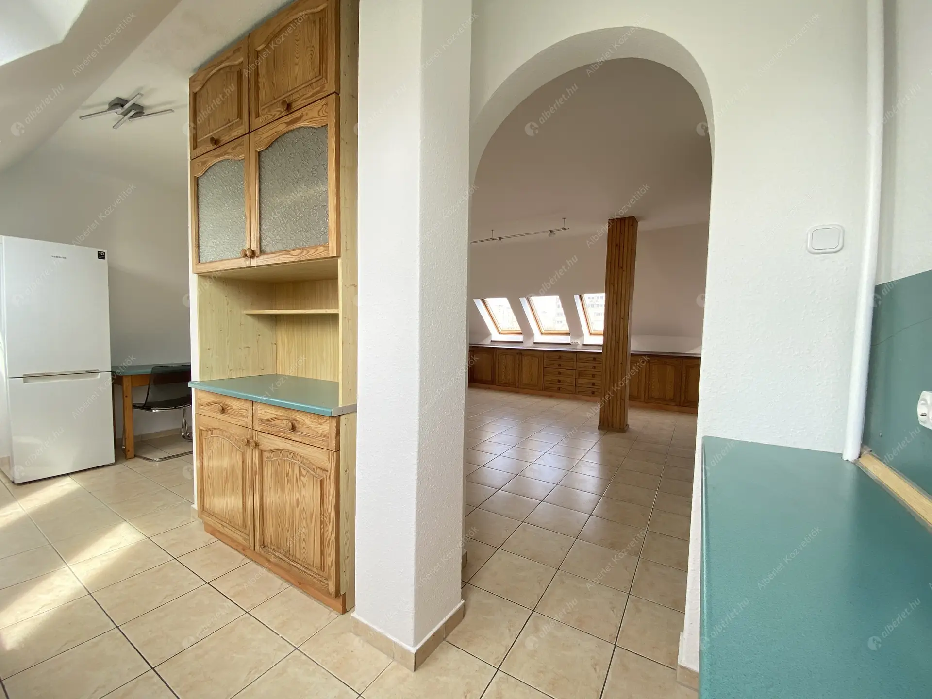 Kiadó albérlet 235000 Ft/hó áron: Budapest, XIV. kerület  Zalán utca. Mérete: 60 nm, 2 szobás | Alberlet.hu - 5932494