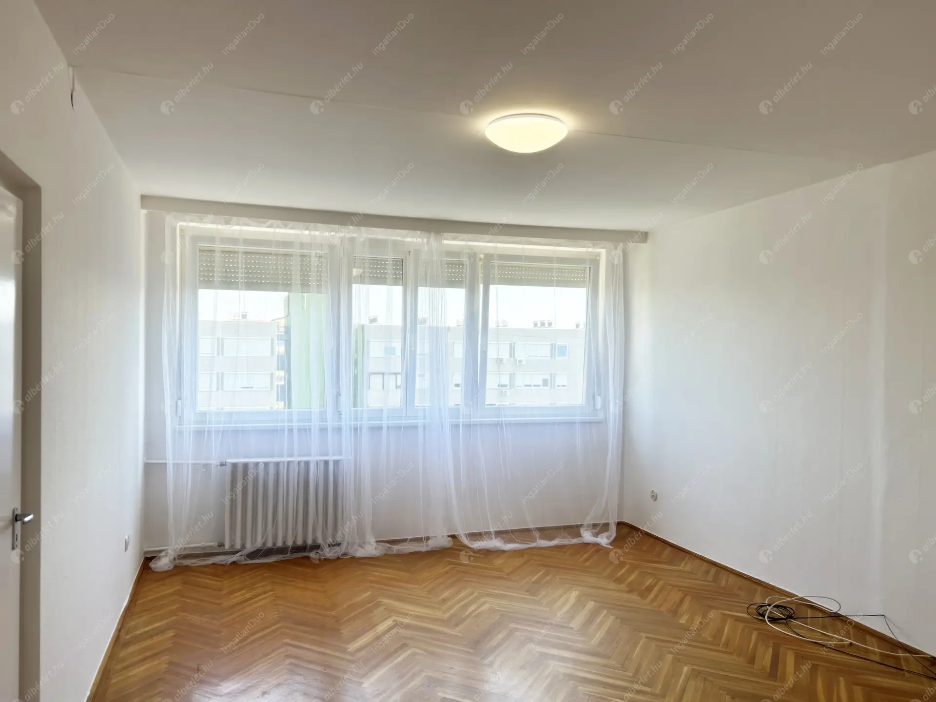 Kiadó albérlet 200000 Ft/hó áron: Budapest, XIV. kerület  Zsálya utca. Mérete: 46 nm, 1 szobás | Alberlet.hu - 6053927