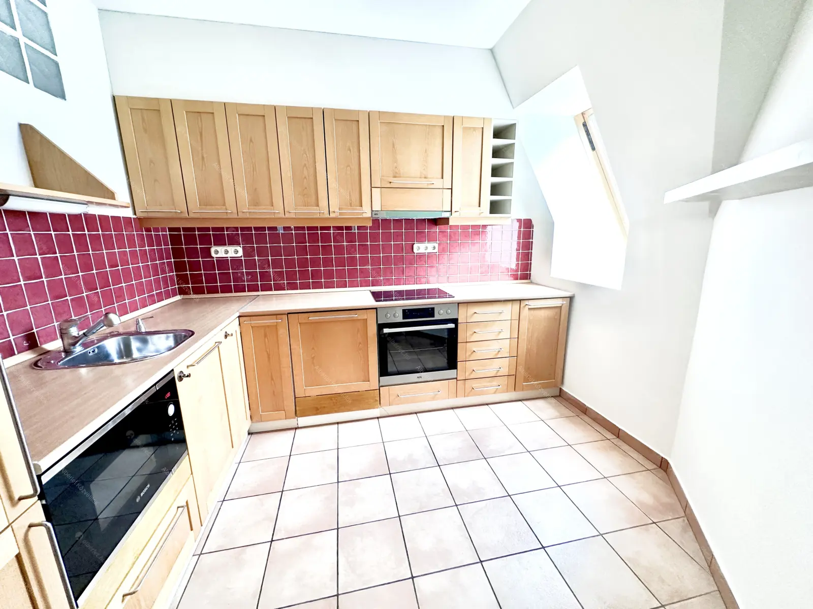 Kiadó albérlet 380000 Ft/hó áron: Budapest, XIV. kerület  Zsolnay Vilmos utca. Mérete: 85 nm, 3 szobás | Alberlet.hu - 6696884