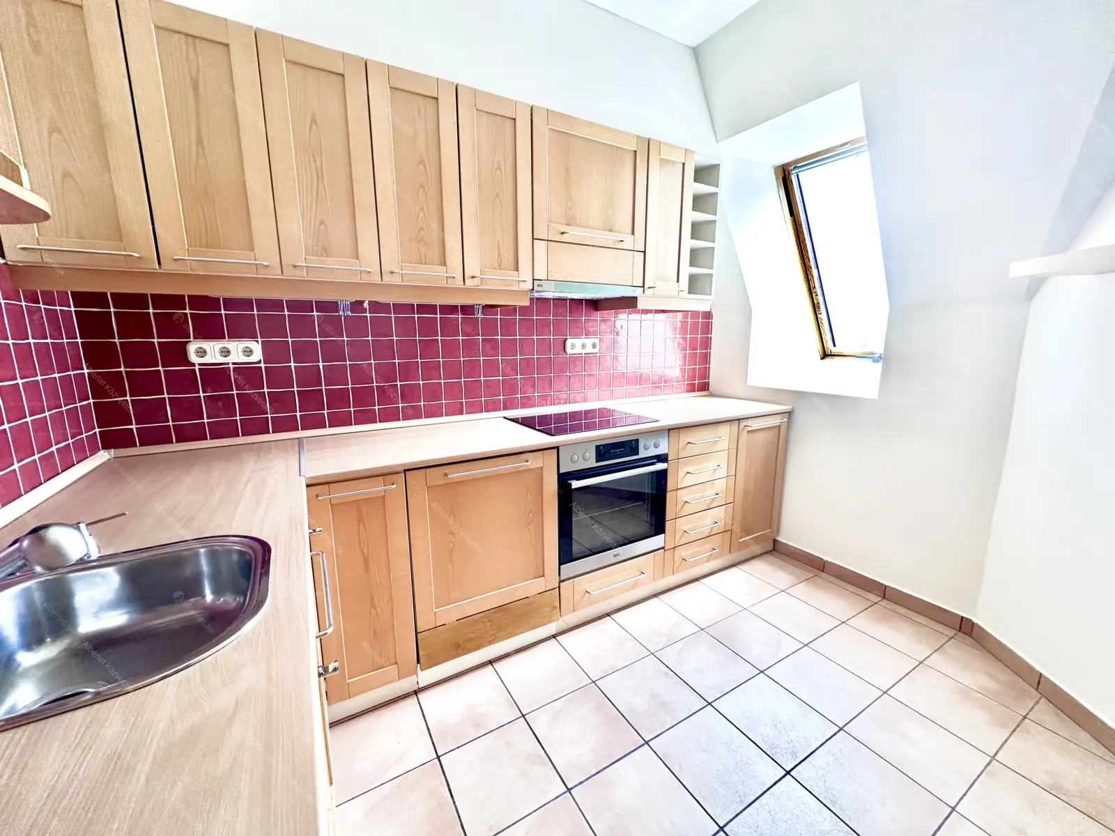 Kiadó albérlet 380000 Ft/hó áron: Budapest, XIV. kerület  Zsolnay Vilmos utca. Mérete: 85 nm, 3 szobás | Alberlet.hu - 6696885