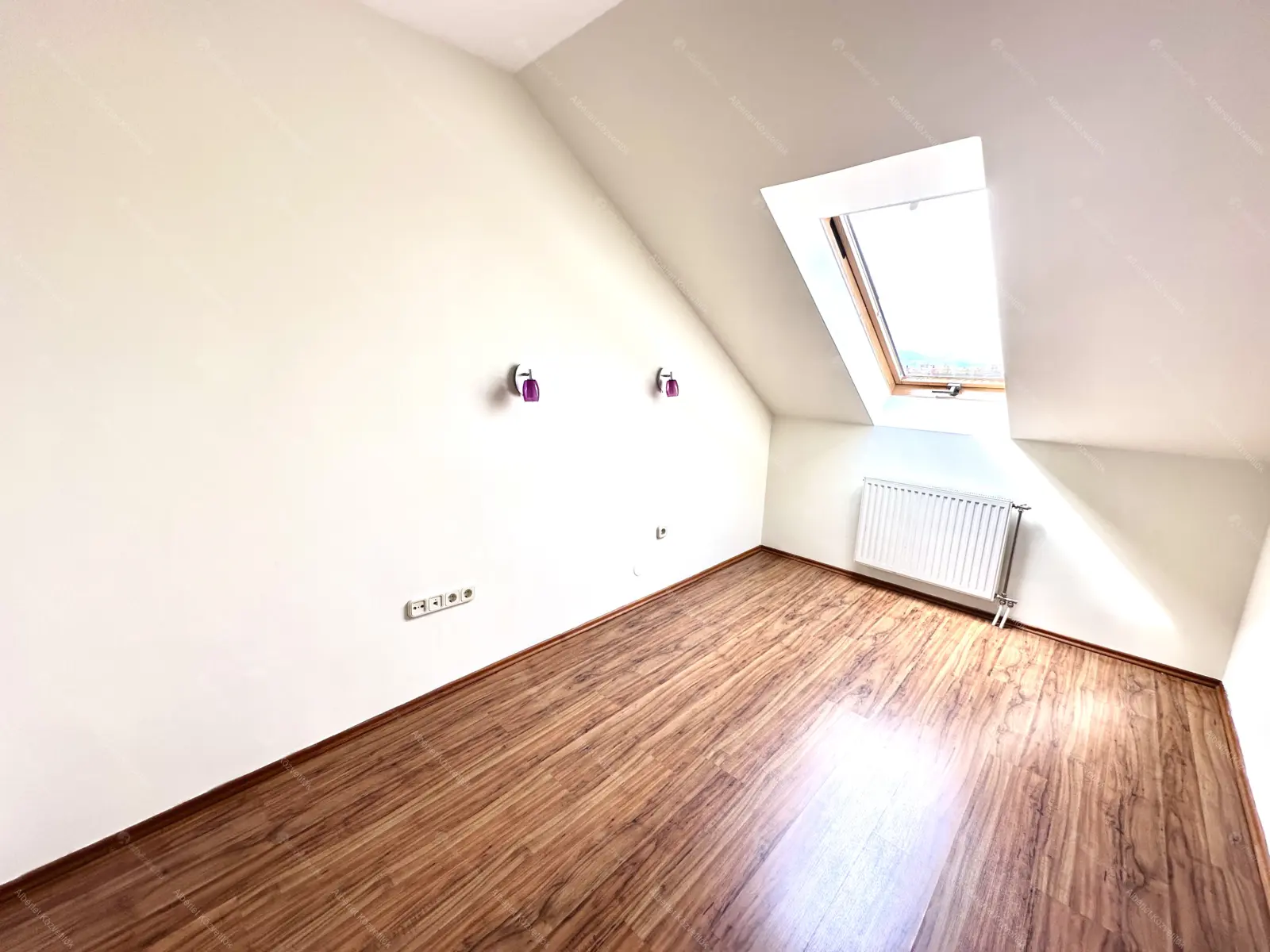 Kiadó albérlet 380000 Ft/hó áron: Budapest, XIV. kerület  Zsolnay Vilmos utca. Mérete: 85 nm, 3 szobás | Alberlet.hu - 6696900