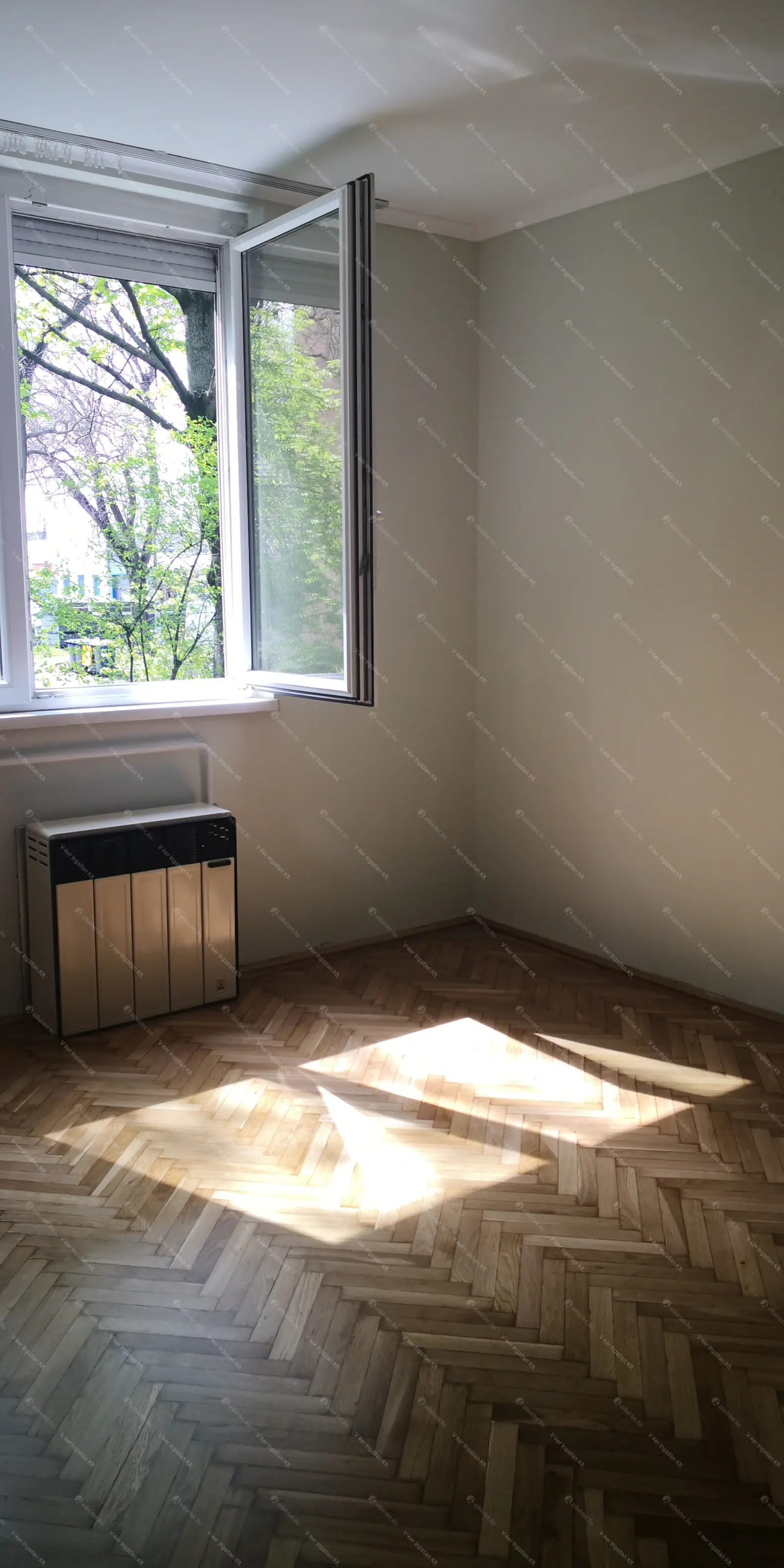 Kiadó albérlet 180000 Ft/hó áron: Budapest, XIX. kerület  Bercsényi utca. Mérete: 28 nm, 1 szobás | Alberlet.hu - 6703069