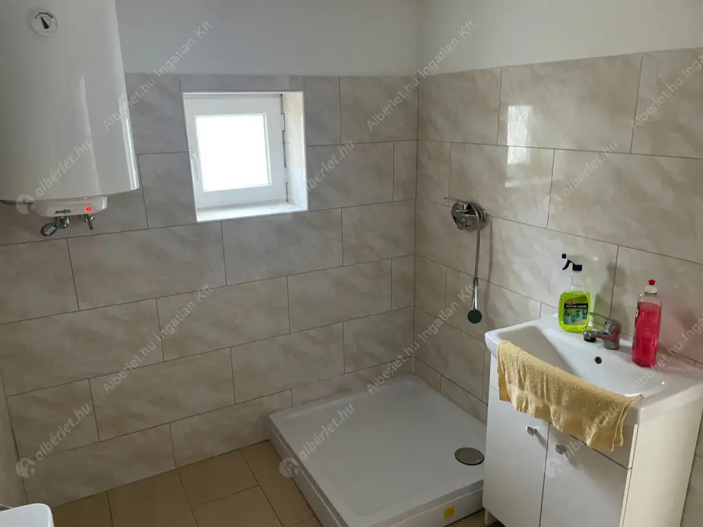 Kiadó albérlet 200000 Ft/hó áron: Budapest, XIX. kerület  Derkovits Gyula utca. Mérete: 48 nm, 1 szobás | Alberlet.hu - 6624114