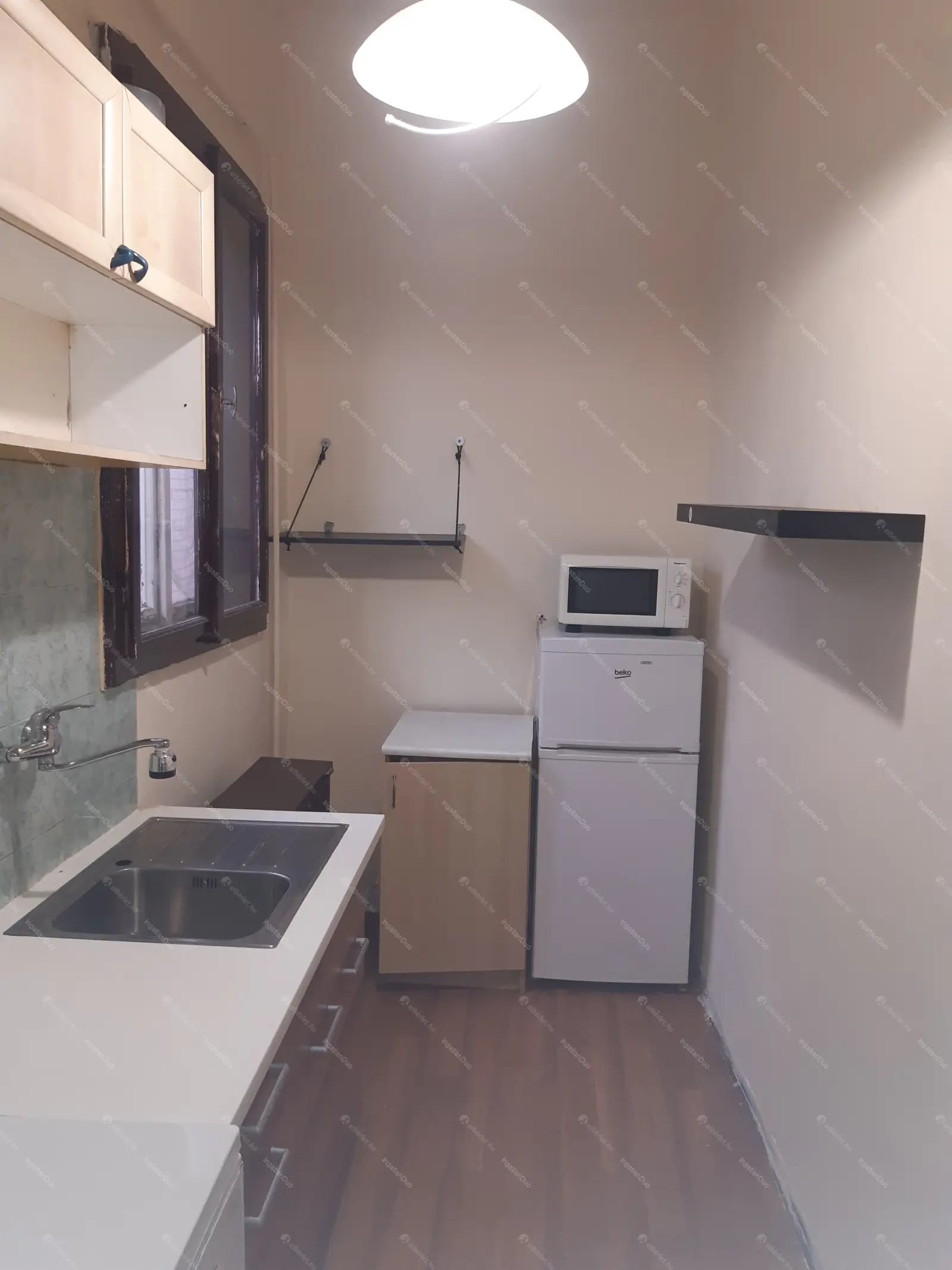 Kiadó albérlet 160000 Ft/hó áron: Budapest, XIX. kerület  Esze Tamás utca. Mérete: 40 nm, 1 szobás | Alberlet.hu - 6641058