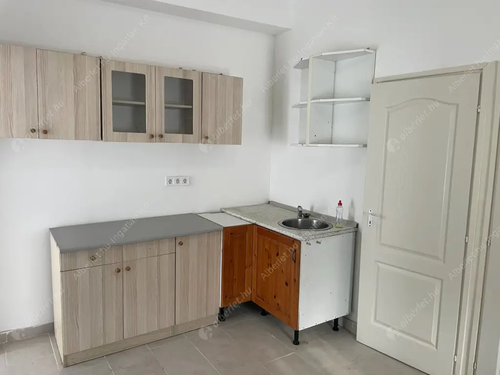 Kiadó albérlet 210000 Ft/hó áron: Budapest, XIX. kerület  Gárdonyi Géza utca. Mérete: 48 nm, 1 szobás | Alberlet.hu - 6517344