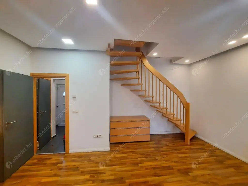 Kiadó albérlet 250000 Ft/hó áron: Budapest, XIX. kerület  Jókai utca. Mérete: 48 nm, 3 szobás | Alberlet.hu - 6637678