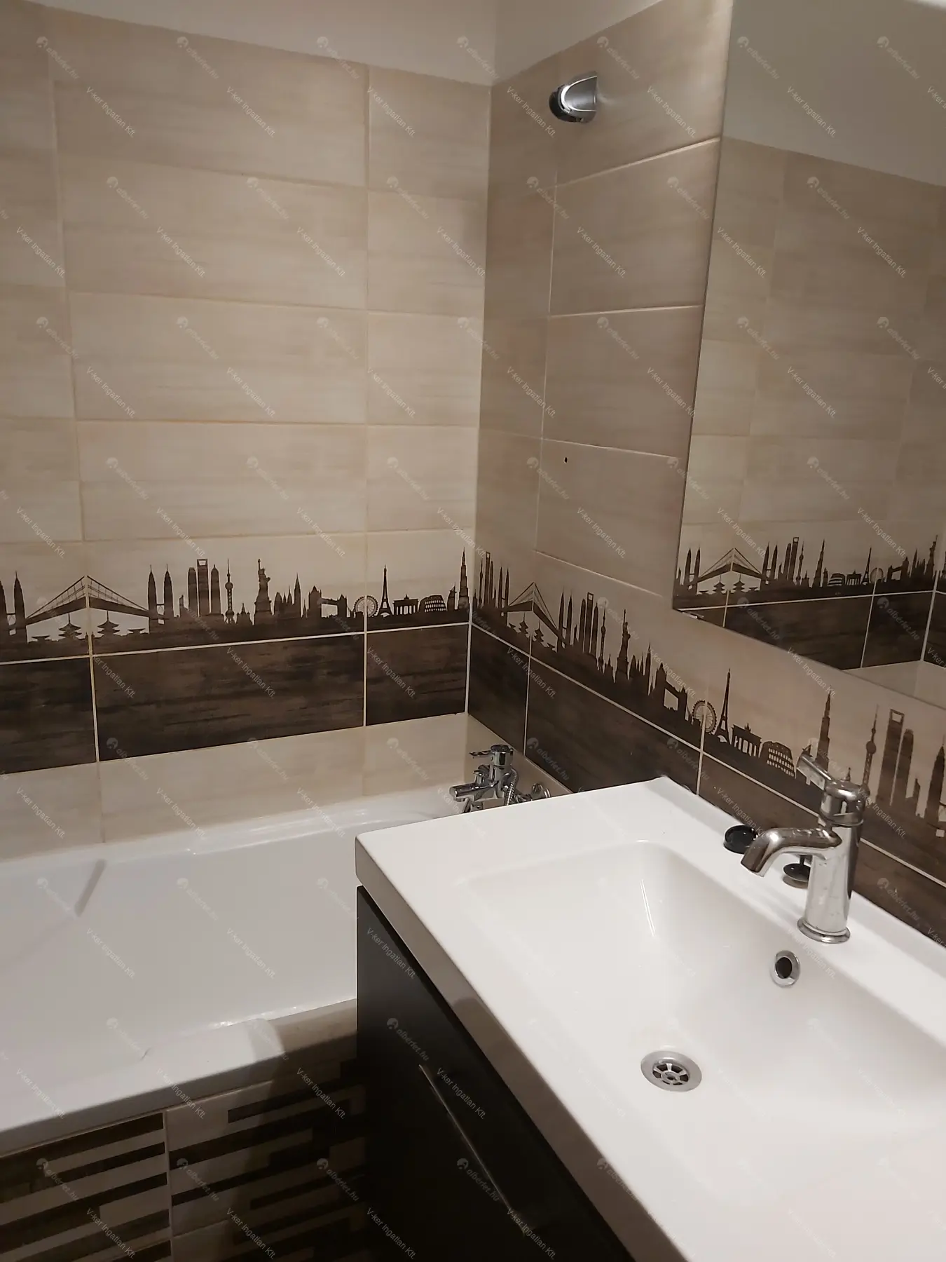 Kiadó albérlet 380000 Ft/hó áron: Budapest, XIX. kerület  József Attila utca. Mérete: 73 nm, 1 szobás | Alberlet.hu - 6697149