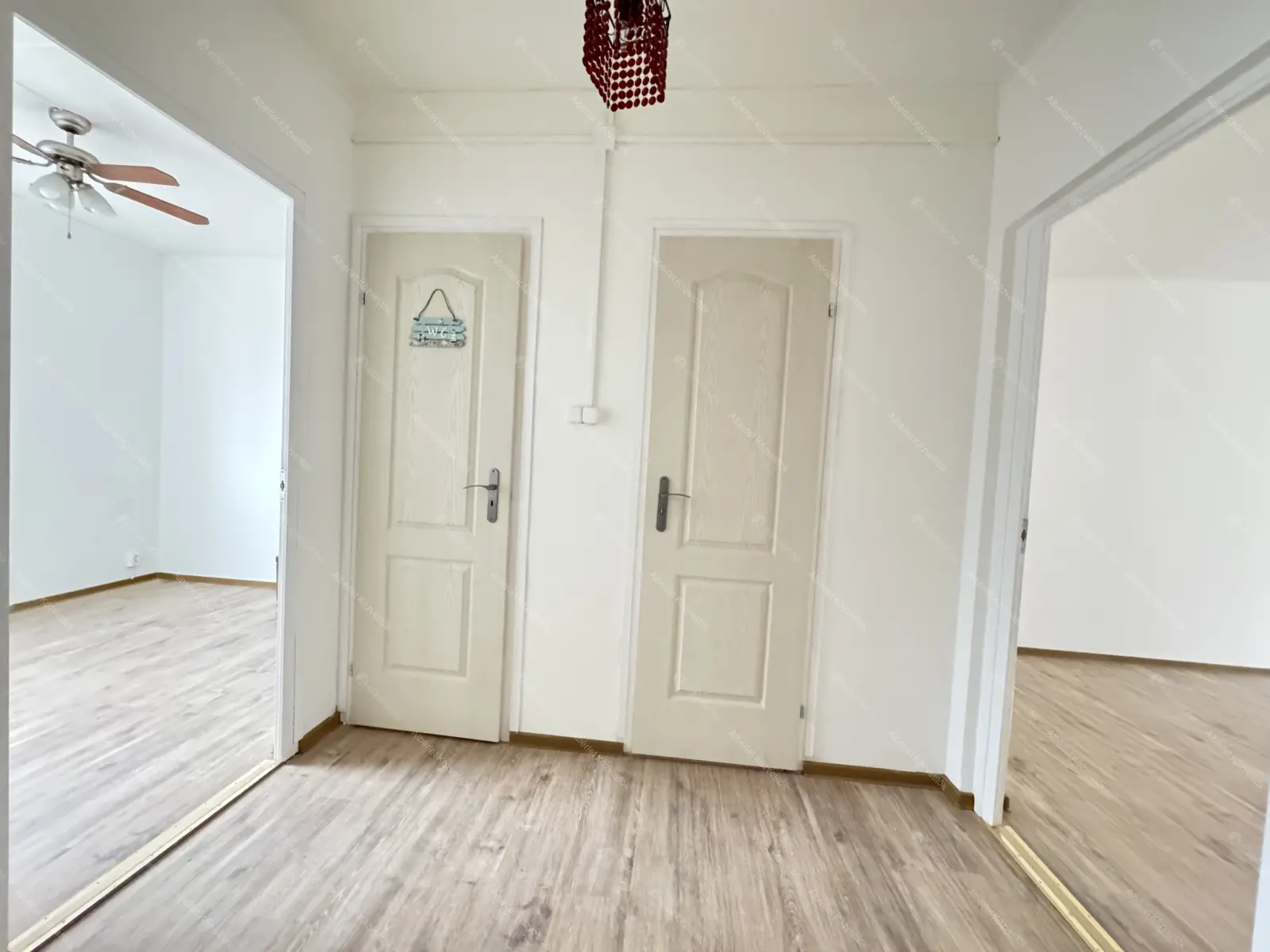 Kiadó albérlet 200000 Ft/hó áron: Budapest, XIX. kerület  Kazinczy utca. Mérete: 53 nm, 2 szobás | Alberlet.hu - 6651096