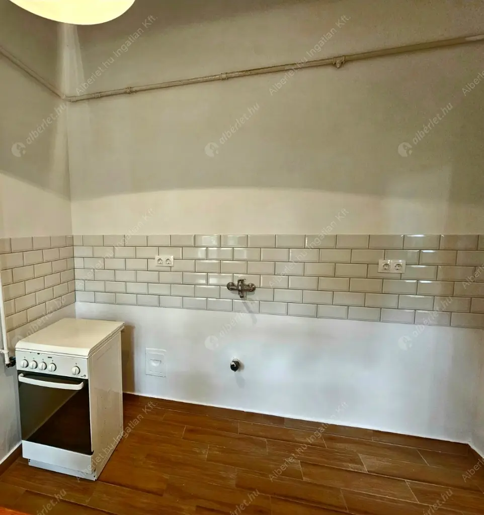 Kiadó albérlet 210000 Ft/hó áron: Budapest, XIX. kerület  Kós Károly tér. Mérete: 54 nm, 2 szobás | Alberlet.hu - 6571949