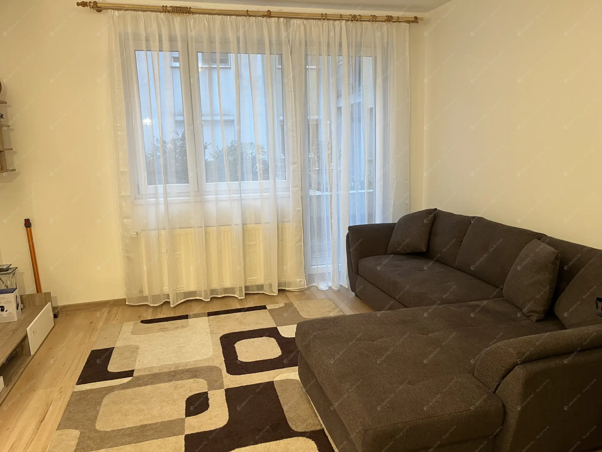 Kiadó albérlet 240000 Ft/hó áron: Budapest, XIX. kerület  Kossuth Lajos utca. Mérete: 54 nm, 2 szobás | Alberlet.hu - 6585601