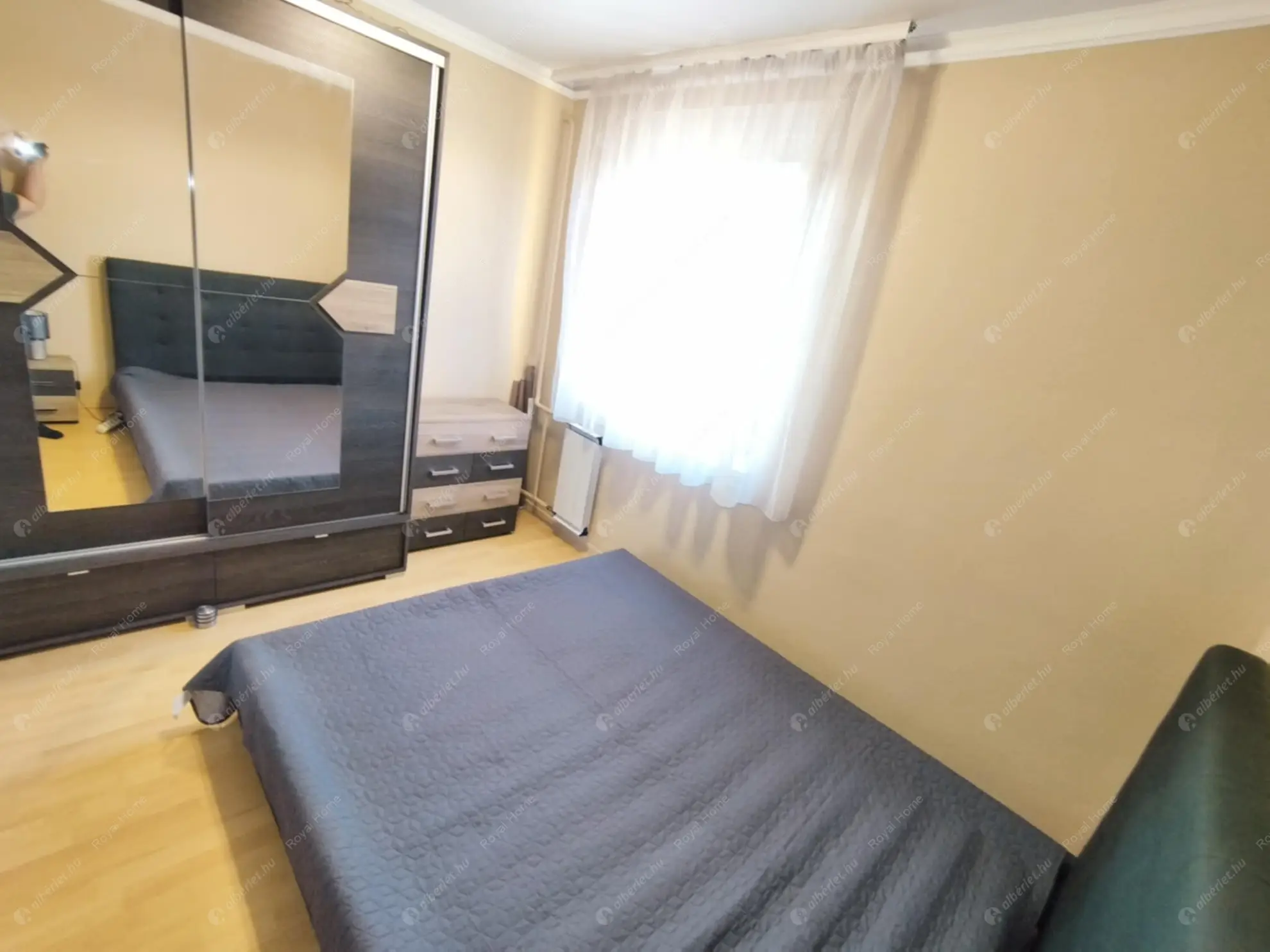 Kiadó albérlet 215000 Ft/hó áron: Budapest, XIX. kerület  Szigligeti utca. Mérete: 56 nm, 3 szobás | Alberlet.hu - 6575407