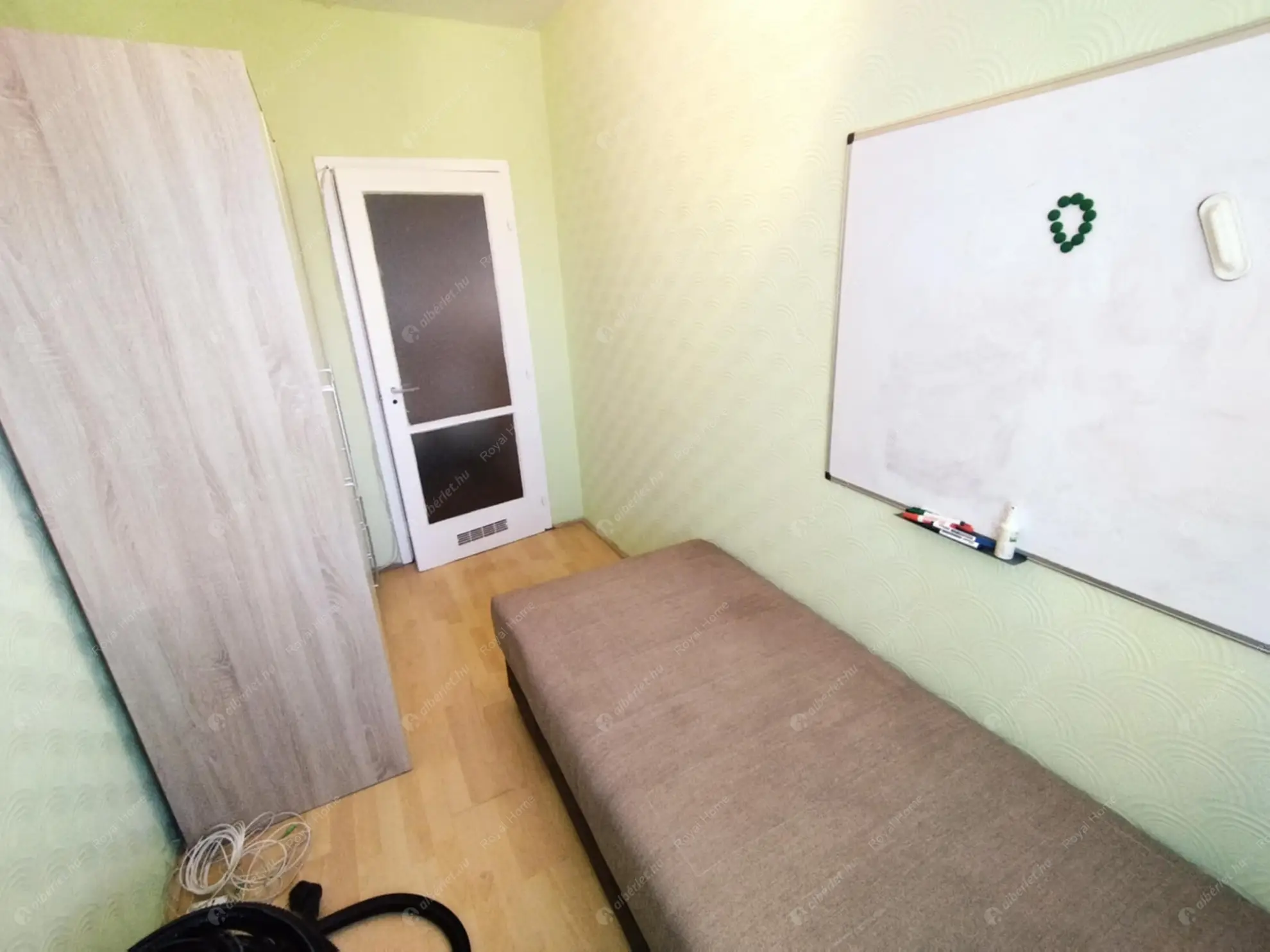 Kiadó albérlet 215000 Ft/hó áron: Budapest, XIX. kerület  Szigligeti utca. Mérete: 56 nm, 3 szobás | Alberlet.hu - 6575410