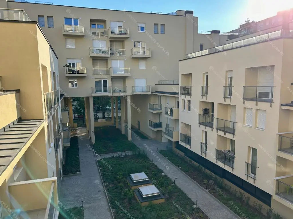 Kiadó albérlet 260000 Ft/hó áron: Budapest, XIX. kerület  Zrínyi utca. Mérete: 38 nm, 1 szobás | Alberlet.hu - 6661885