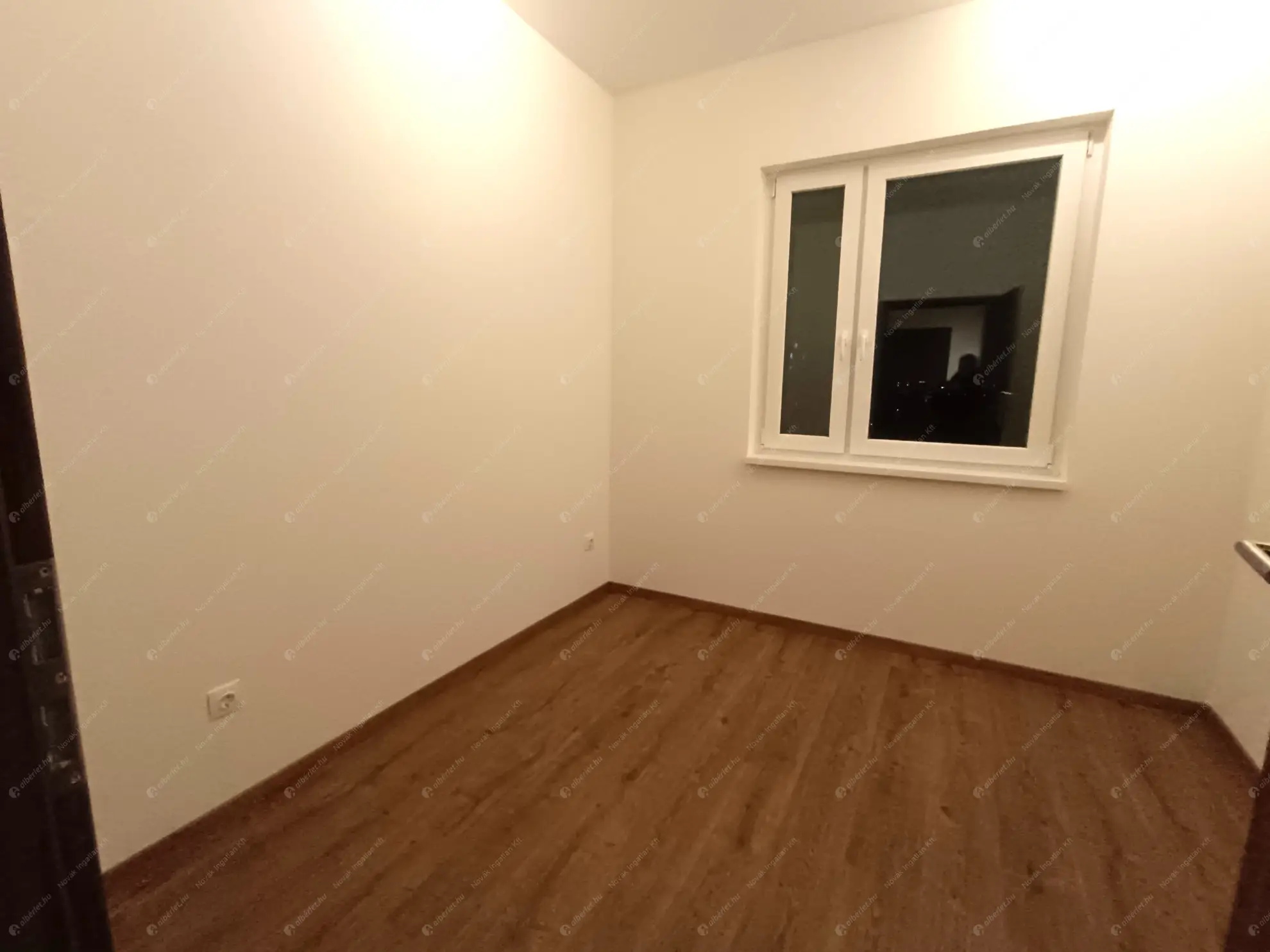 Kiadó albérlet 350000 Ft/hó áron: Budapest, XIX. kerület  Zrínyi utca. Mérete: 50 nm, 3 szobás | Alberlet.hu - 6604463