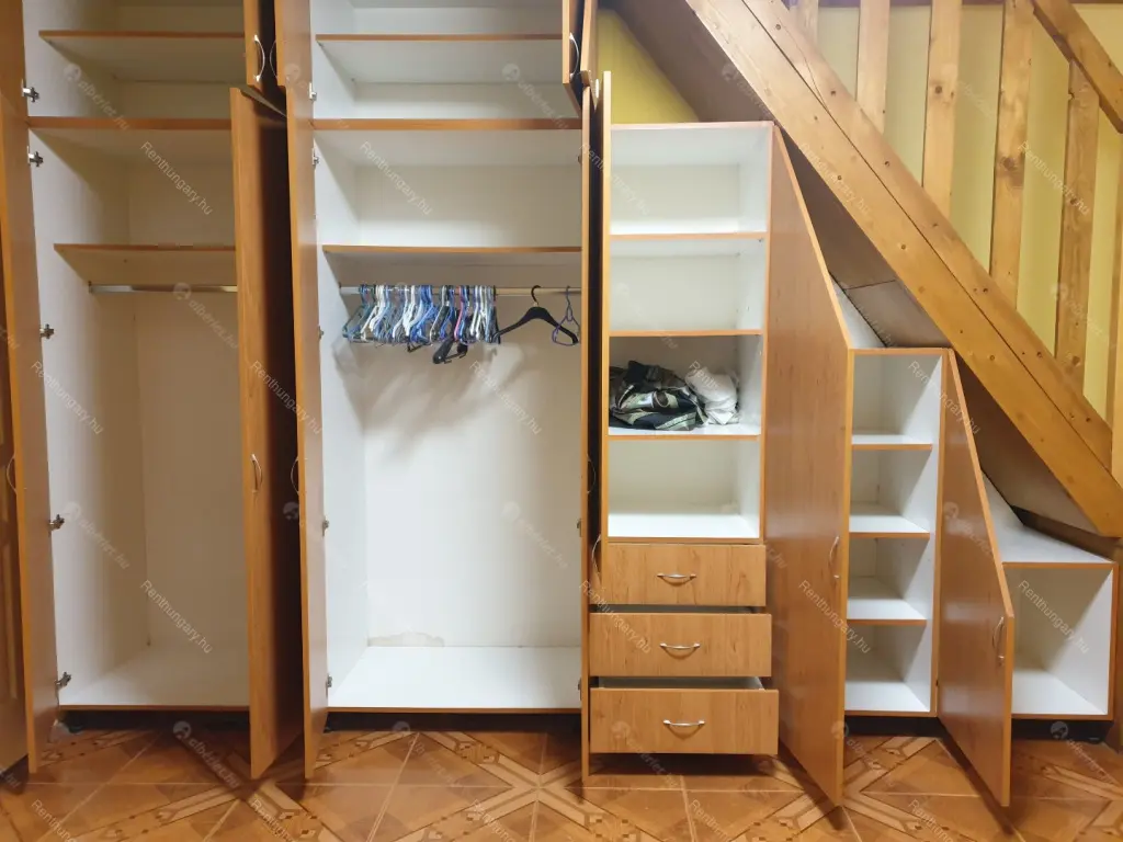 Kiadó albérlet 280000 Ft/hó áron: Budapest, XV. kerület  Bánk utca. Mérete: 74 nm, 3 szobás | Alberlet.hu - 6675971