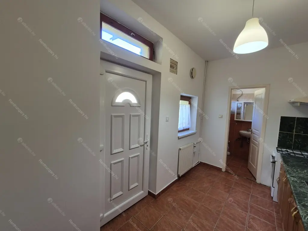 Kiadó albérlet 280000 Ft/hó áron: Budapest, XV. kerület  Bánk utca. Mérete: 74 nm, 3 szobás | Alberlet.hu - 6675982