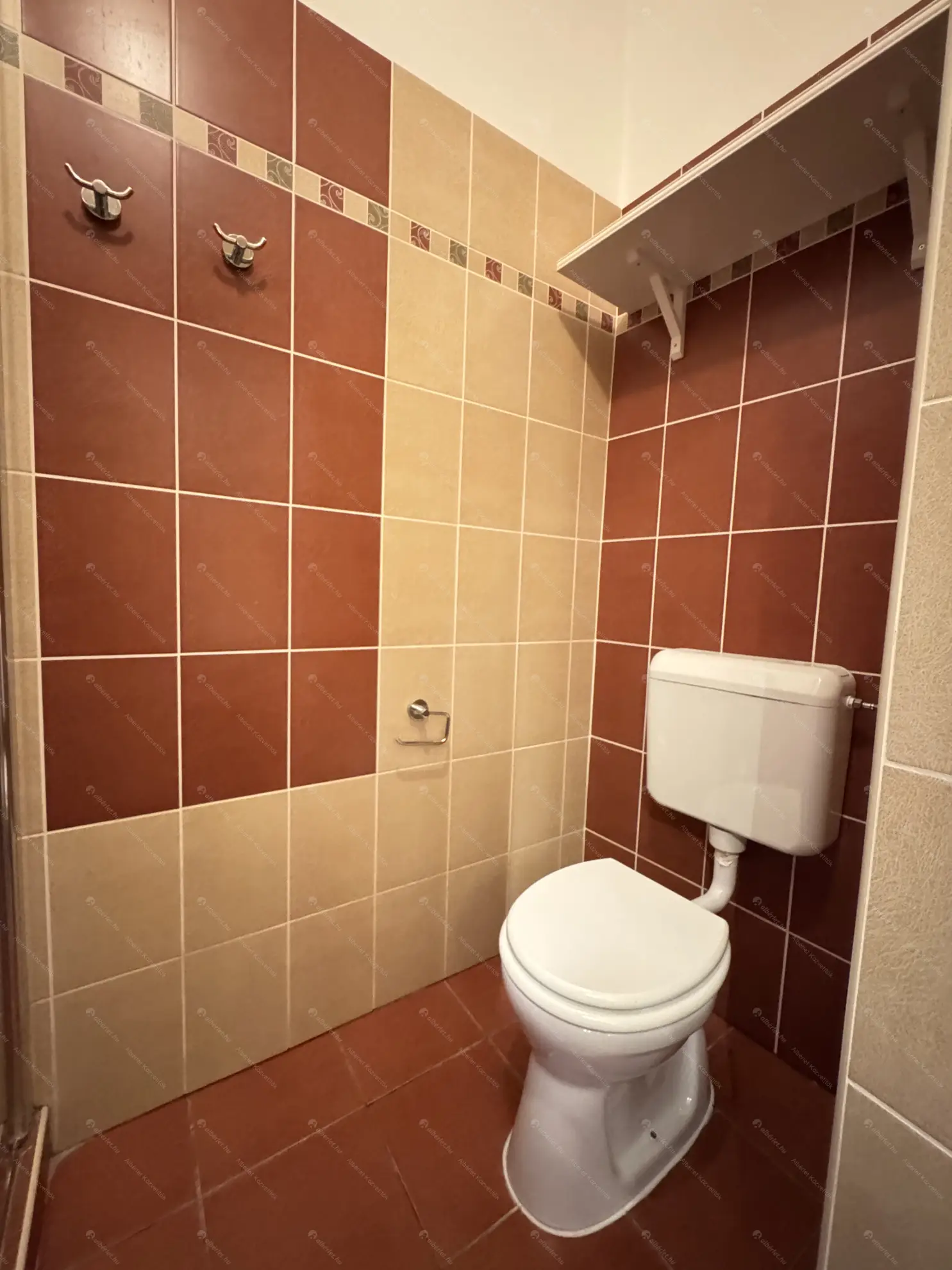 Kiadó albérlet 165000 Ft/hó áron: Budapest, XV. kerület  Bartók Béla út. Mérete: 40 nm, 1 szobás | Alberlet.hu - 6546840