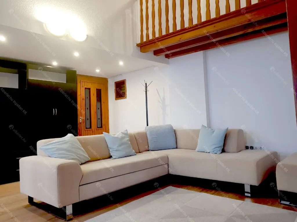 Kiadó albérlet 260000 Ft/hó áron: Budapest, XV. kerület  Beller Imre utca. Mérete: 74 nm, 1 szobás | Alberlet.hu - 6708406