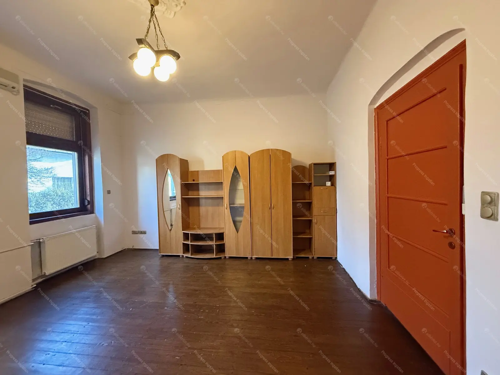 Kiadó albérlet 180000 Ft/hó áron: Budapest, XV. kerület  Bezerédj Pál utca. Mérete: 50 nm, 1 szobás | Alberlet.hu - 6668112