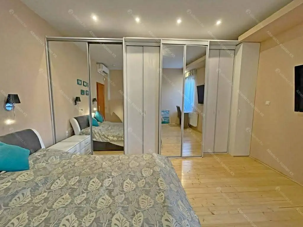 Kiadó albérlet 500000 Ft/hó áron: Budapest, XV. kerület  Csajág utca. Mérete: 130 nm, 4 szobás | Alberlet.hu - 6665983