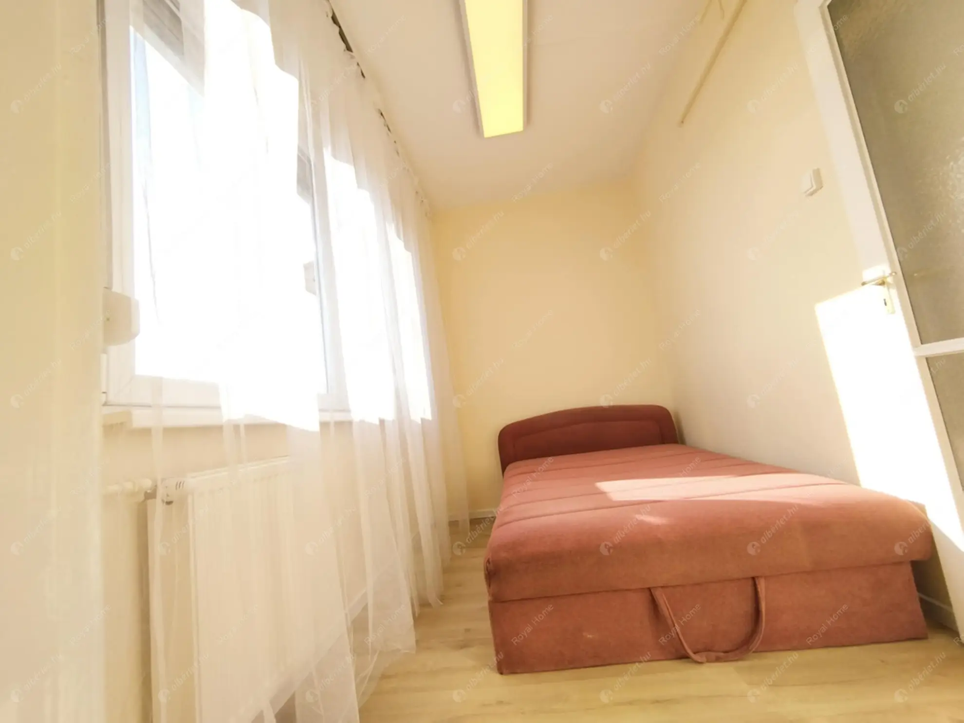 Kiadó albérlet 199000 Ft/hó áron: Budapest, XV. kerület  Drégelyvár utca. Mérete: 35 nm, 1 szobás | Alberlet.hu - 6574473