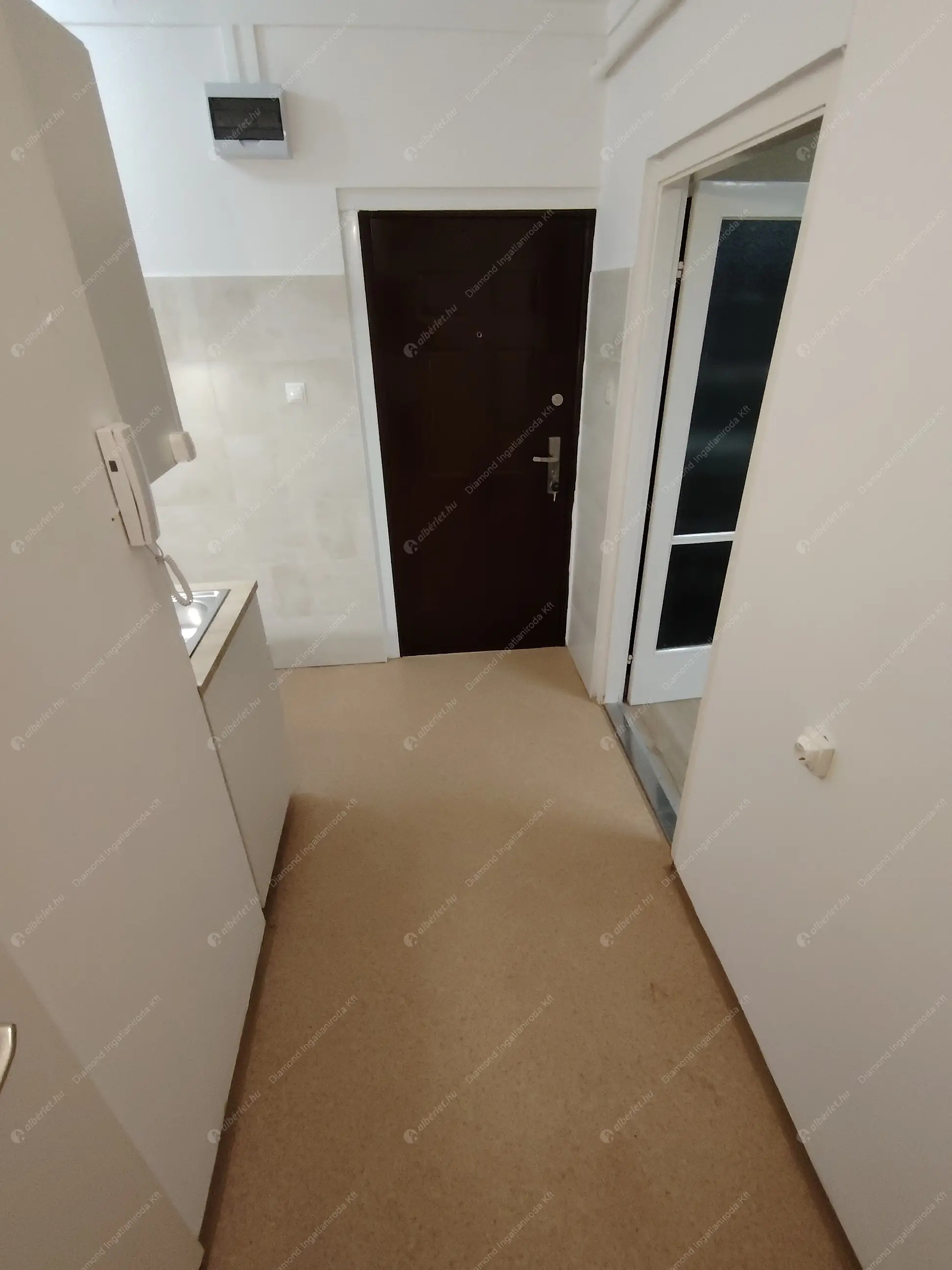 Kiadó albérlet 185000 Ft/hó áron: Budapest, XV. kerület  Drégelyvár utca. Mérete: 35 nm, 1 szobás | Alberlet.hu - 6580653