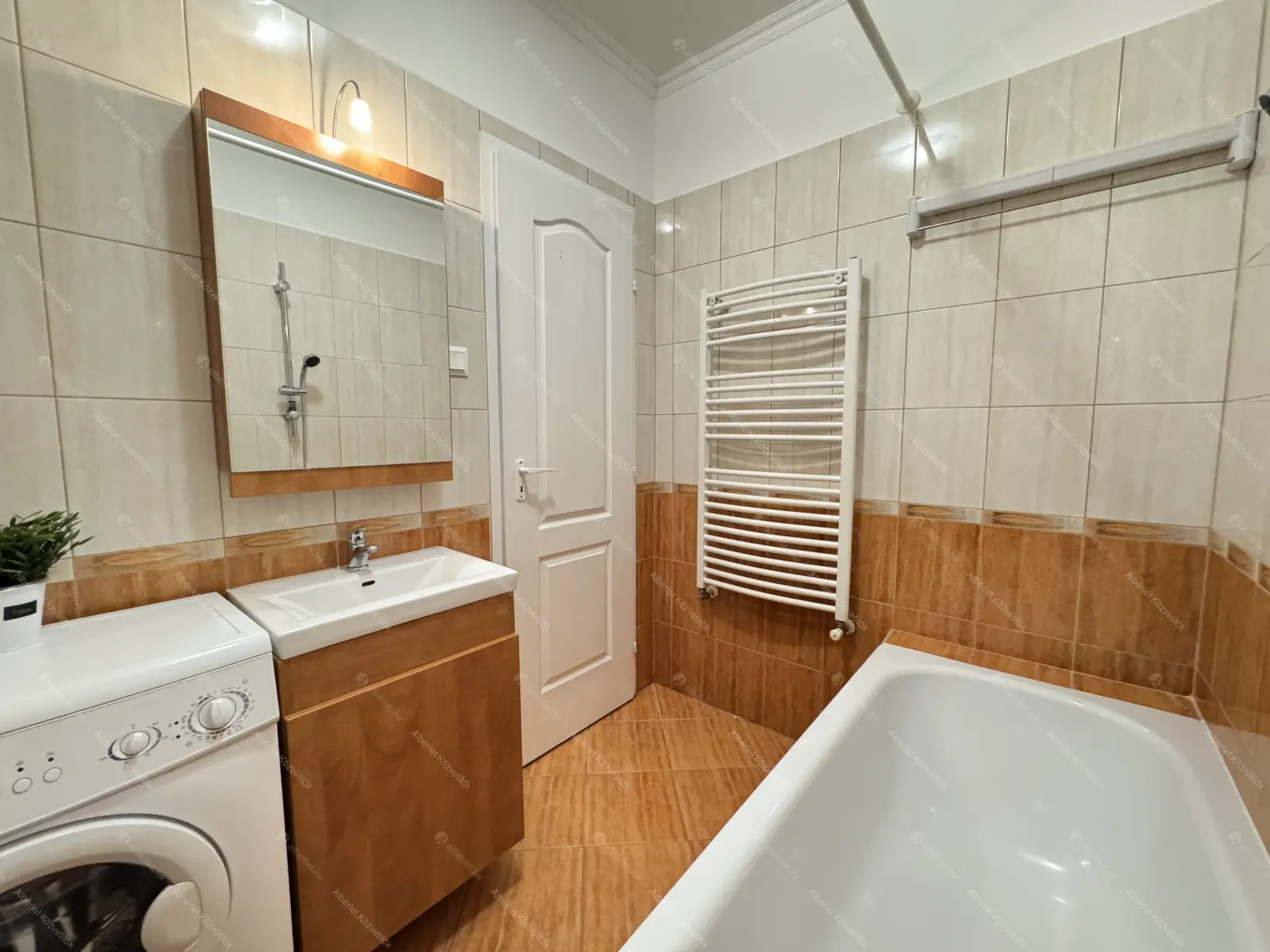 Kiadó albérlet 230000 Ft/hó áron: Budapest, XV. kerület  Eötvös utca. Mérete: 45 nm, 2 szobás | Alberlet.hu - 6703455