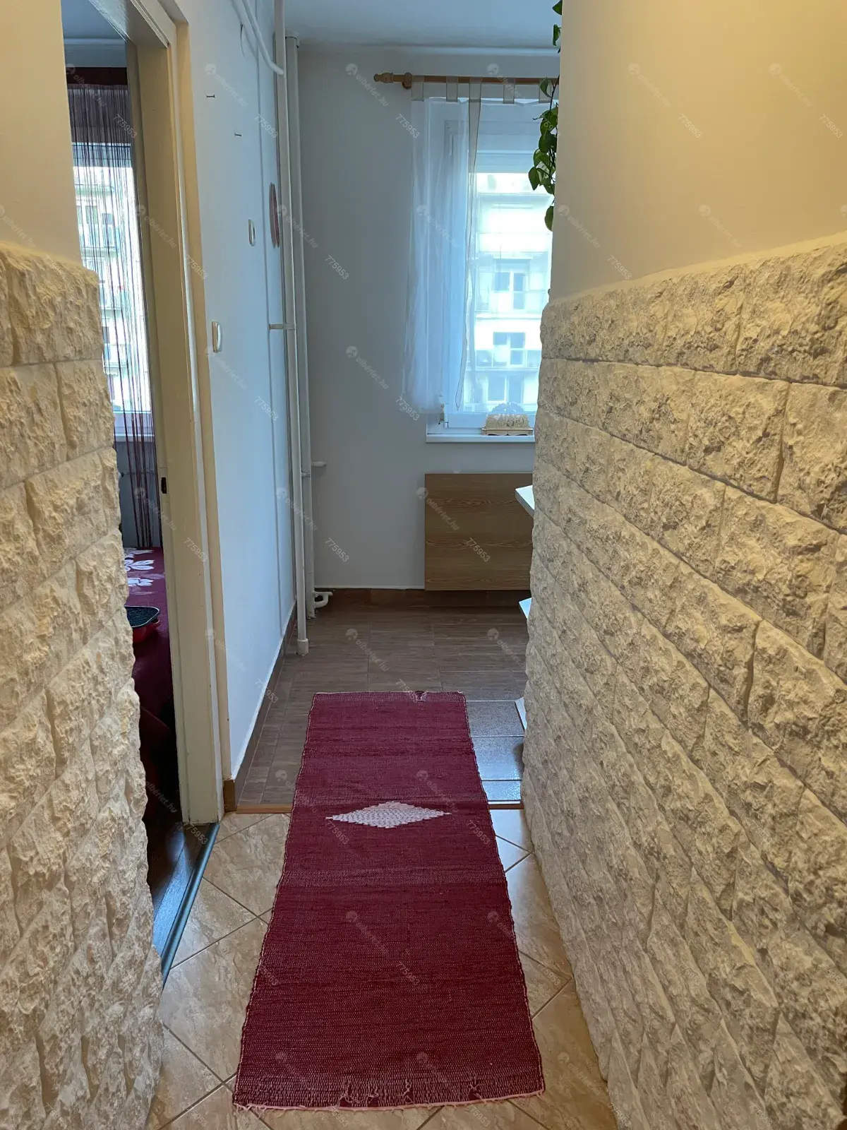 Kiadó albérlet 250000 Ft/hó áron: Budapest, XV. kerület  Erdőkerülő utca. Mérete: 56 nm, 1 szobás | Alberlet.hu - 6677065