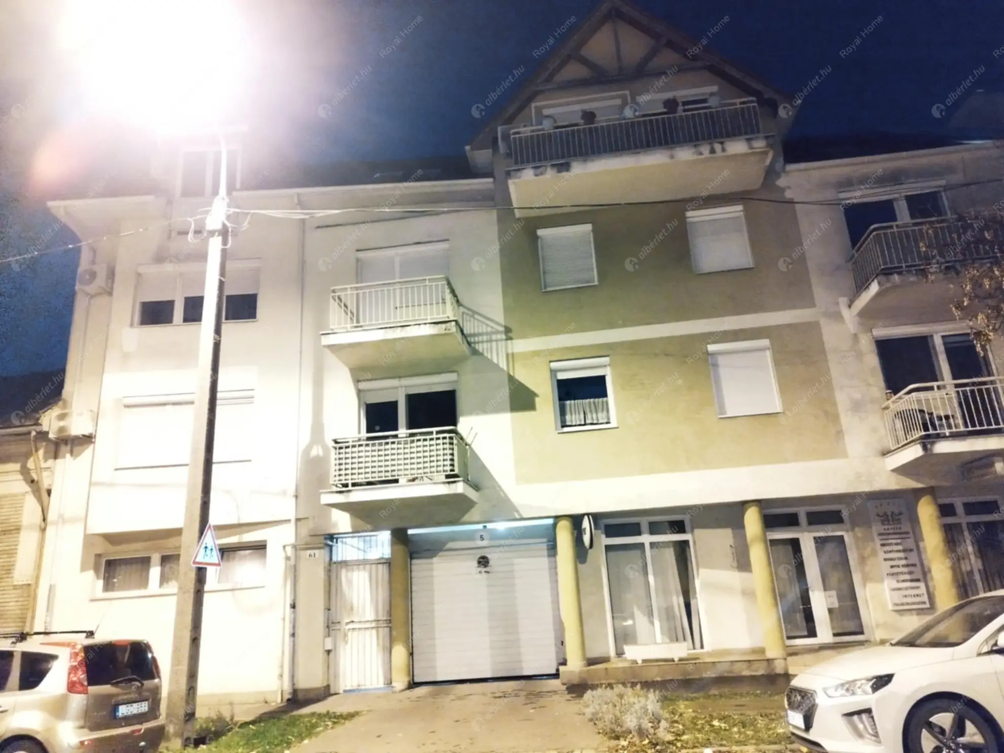 Kiadó albérlet 239000 Ft/hó áron: Budapest, XV. kerület  Fő út. Mérete: 55 nm, 2 szobás | Alberlet.hu - 6575607