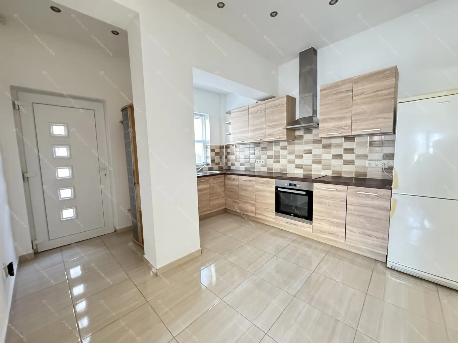 Kiadó albérlet 180000 Ft/hó áron: Budapest, XV. kerület  Kinizsi utca. Mérete: 42 nm, 1 szobás | Alberlet.hu - 6656474