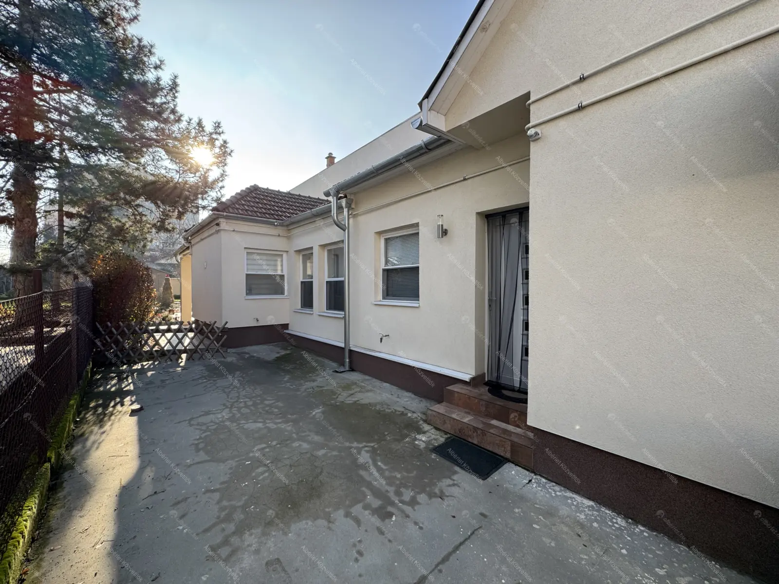 Kiadó albérlet 180000 Ft/hó áron: Budapest, XV. kerület  Kinizsi utca. Mérete: 42 nm, 1 szobás | Alberlet.hu - 6656482