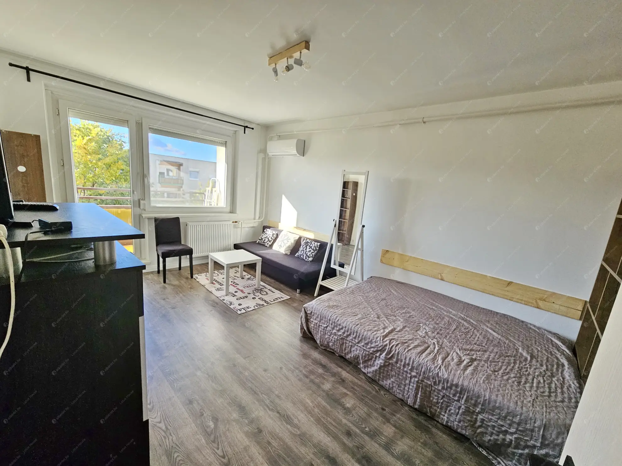 Kiadó albérlet 190000 Ft/hó áron: Budapest, XV. kerület  Kossuth utca. Mérete: 30 nm, 1 szobás | Alberlet.hu - 6569548