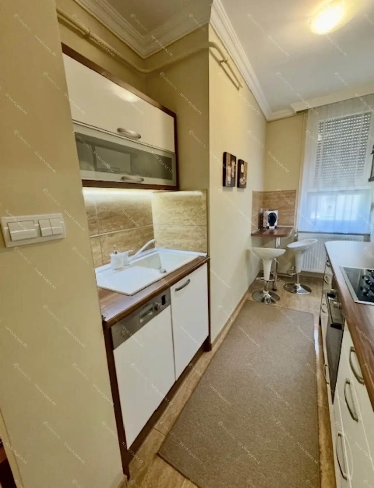 Kiadó albérlet 295000 Ft/hó áron: Budapest, XV. kerület  Lóvasút köz. Mérete: 54 nm, 2 szobás | Alberlet.hu - 6646729