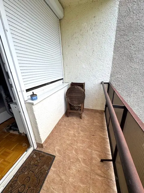 Kiadó albérlet 270000 Ft/hó áron: Budapest, XV. kerület  Lóvasút köz. Mérete: 54 nm, 2 szobás | Alberlet.hu - 6683327