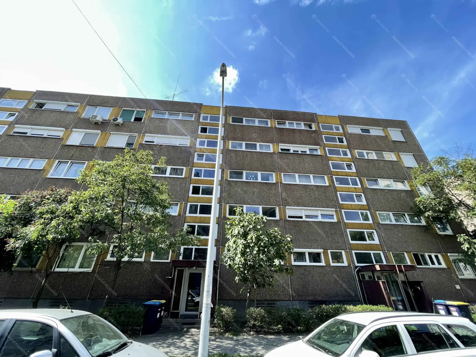 Kiadó albérlet 180000 Ft/hó áron: Budapest, XV. kerület  Mézeskalács tér. Mérete: 54 nm, 2 szobás | Alberlet.hu - 6680731