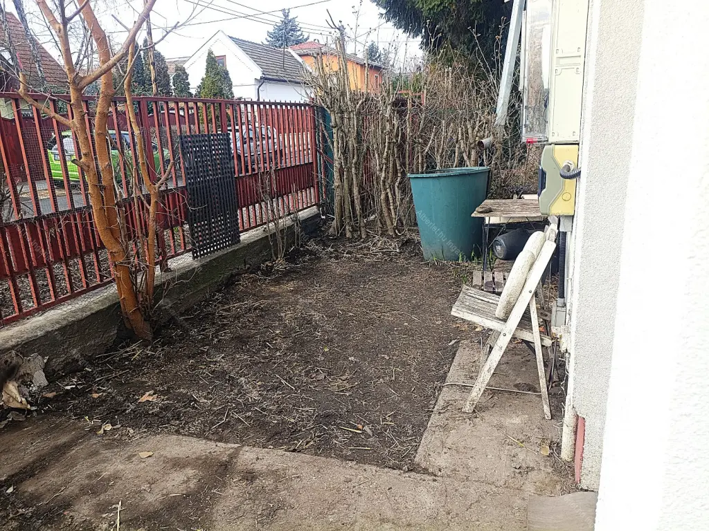 Kiadó albérlet 220000 Ft/hó áron: Budapest, XV. kerület  Molnár Viktor utca. Mérete: 45 nm, 2 szobás | Alberlet.hu - 6676520