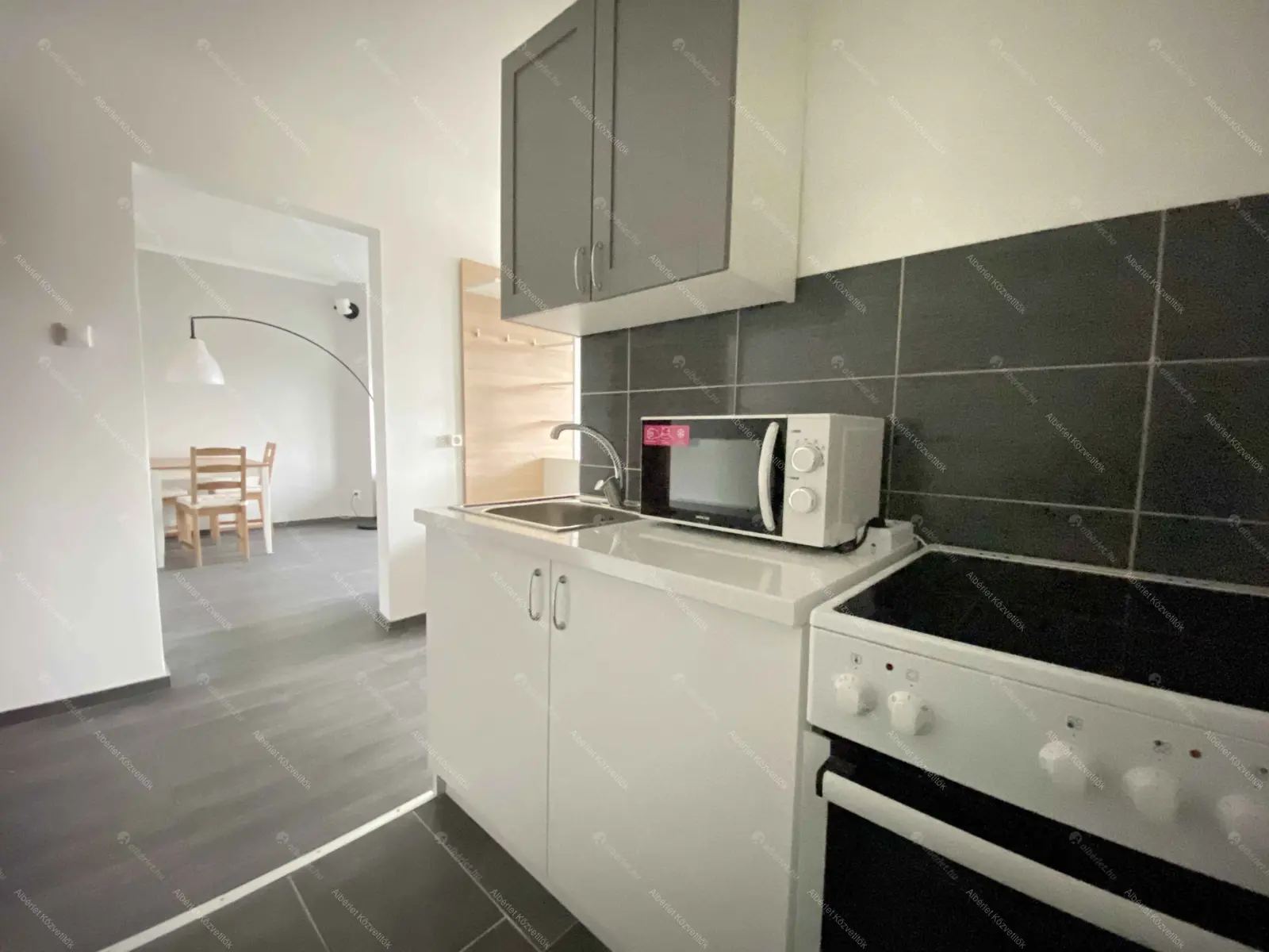 Kiadó albérlet 185000 Ft/hó áron: Budapest, XV. kerület  Nyírpalota utca. Mérete: 35 nm, 1 szobás | Alberlet.hu - 6702108