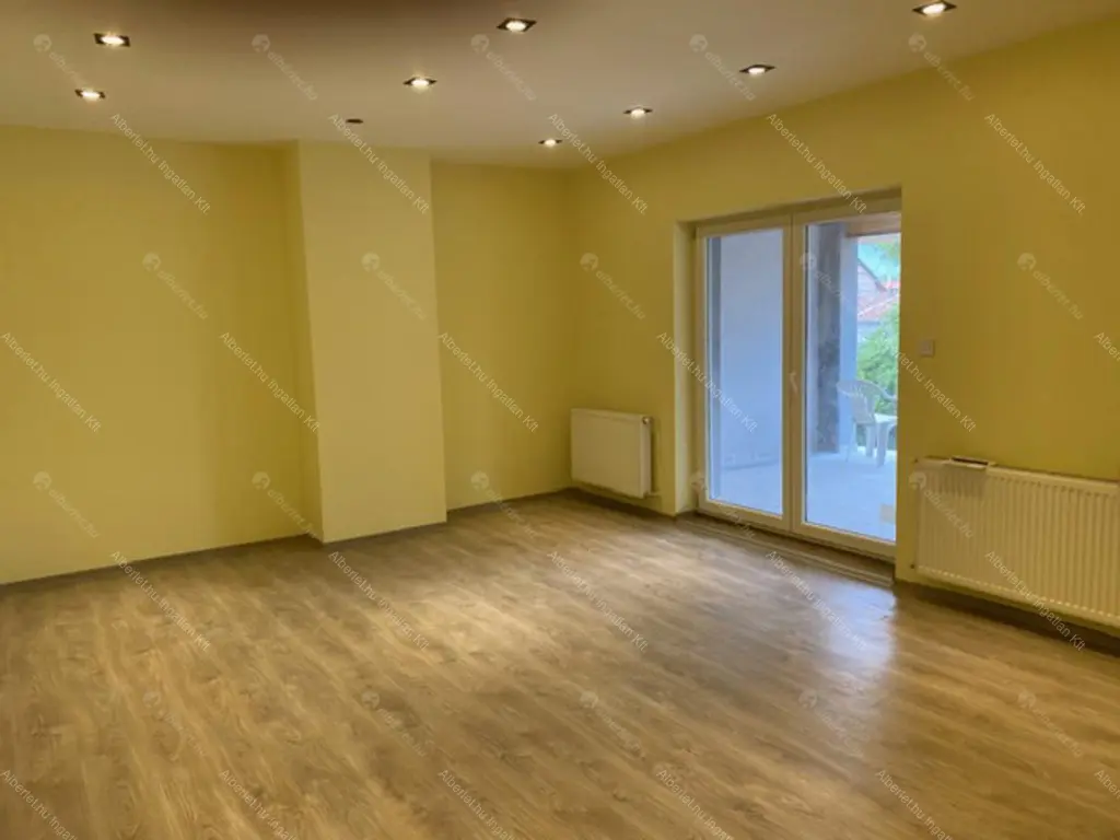 Kiadó albérlet 650000 Ft/hó áron: Budapest, XV. kerület  Óda utca. Mérete: 200 nm, 5 szobás | Alberlet.hu - 6668478