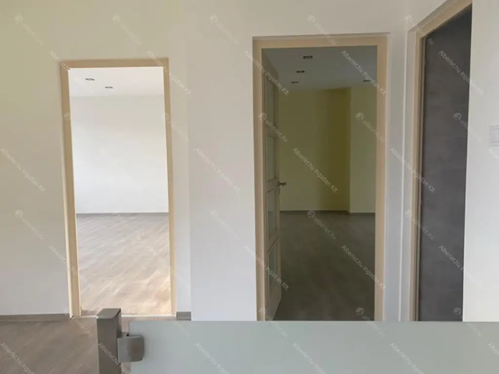 Kiadó albérlet 650000 Ft/hó áron: Budapest, XV. kerület  Óda utca. Mérete: 200 nm, 5 szobás | Alberlet.hu - 6671418