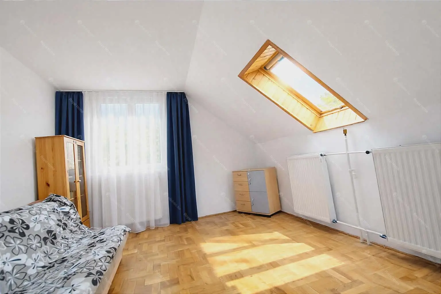 Kiadó albérlet 219000 Ft/hó áron: Budapest, XV. kerület  Öregfalusi utca. Mérete: 50 nm, 2 szobás | Alberlet.hu - 6700093