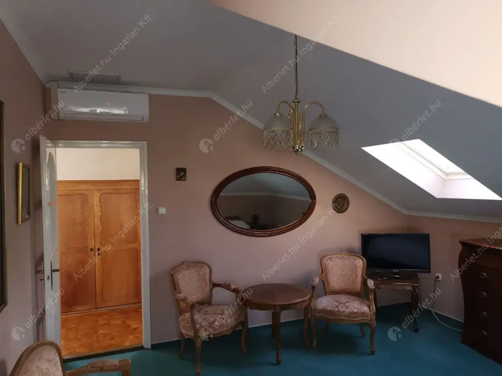 Kiadó albérlet 1350000 Ft/hó áron: Budapest, XV. kerület  Palánk utca. Mérete: 350 nm, 4 szobás | Alberlet.hu - 6615878