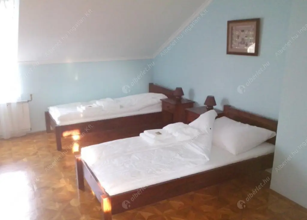 Kiadó albérlet 1350000 Ft/hó áron: Budapest, XV. kerület  Palánk utca. Mérete: 350 nm, 4 szobás | Alberlet.hu - 6615882