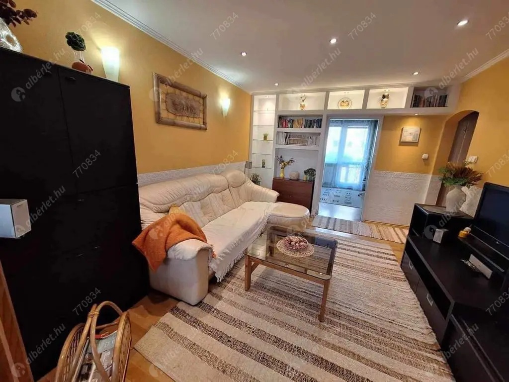 Kiadó albérlet 290000 Ft/hó áron: Budapest, XV. kerület  Páskomliget utca. Mérete: 74 nm, 3 szobás | Alberlet.hu - 6579451