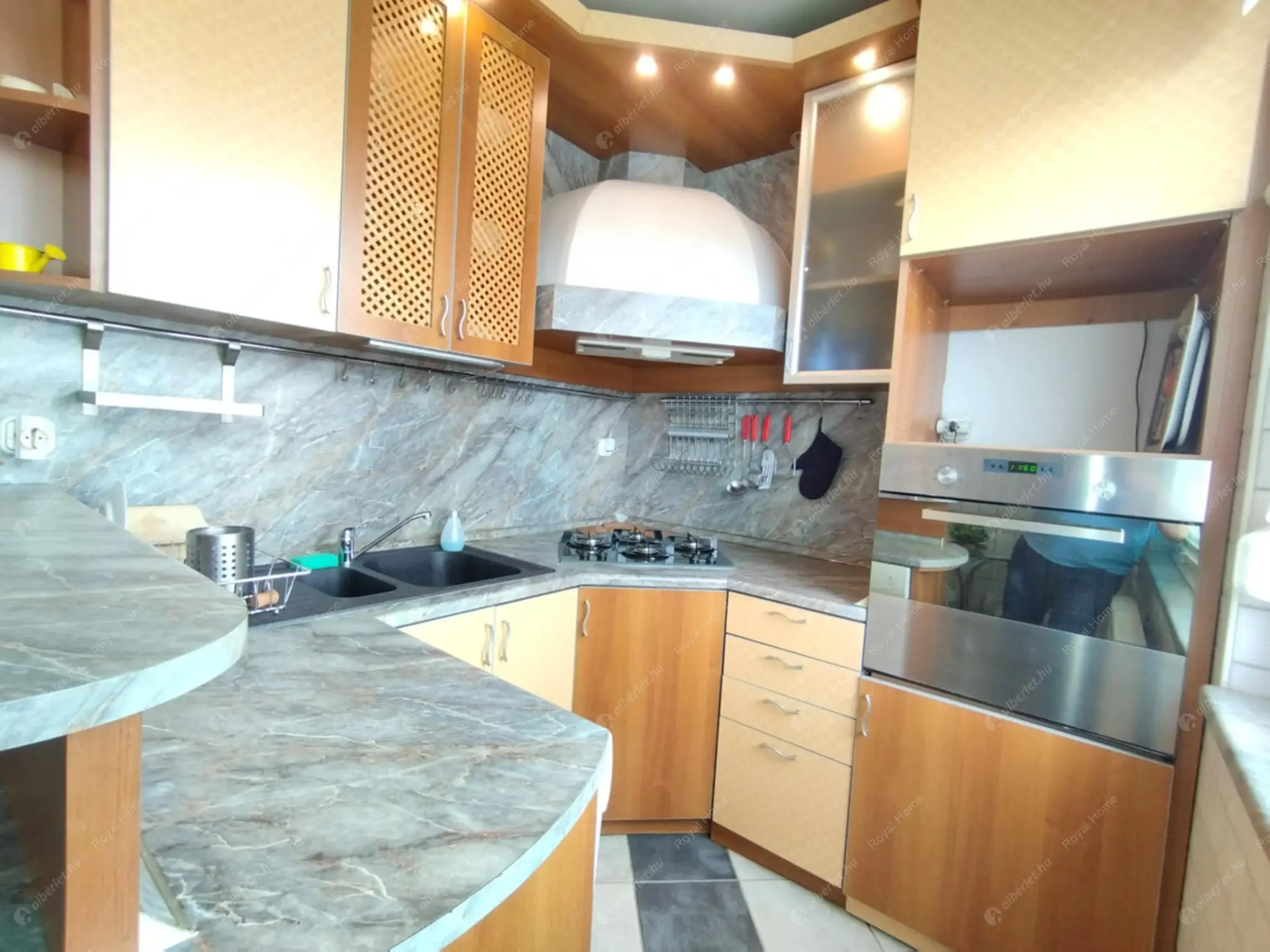 Kiadó albérlet 289000 Ft/hó áron: Budapest, XV. kerület  Páskomliget utca. Mérete: 75 nm, 4 szobás | Alberlet.hu - 6630664