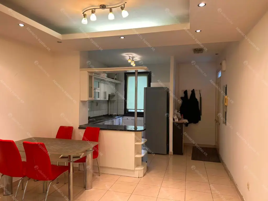 Kiadó albérlet 230000 Ft/hó áron: Budapest, XV. kerület  Rákos út. Mérete: 68 nm, 3 szobás | Alberlet.hu - 6707338