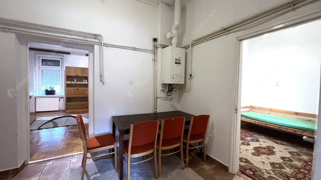 Kiadó albérlet 250000 Ft/hó áron: Budapest, XV. kerület  Vasvári Pál utca. Mérete: 95 nm, 3 szobás | Alberlet.hu - 6602347