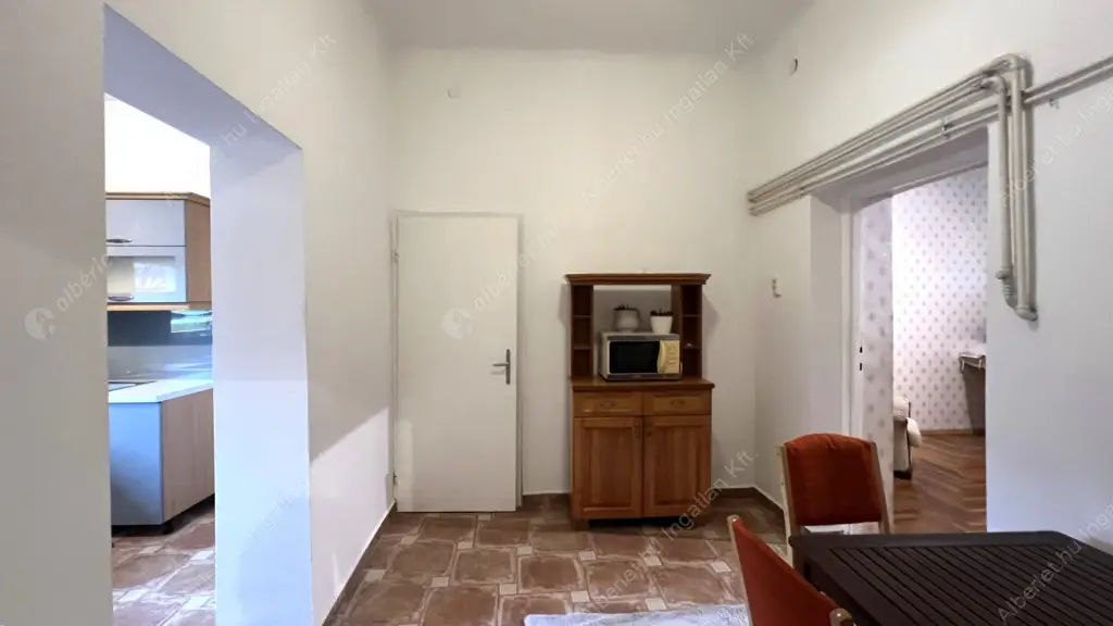 Kiadó albérlet 250000 Ft/hó áron: Budapest, XV. kerület  Vasvári Pál utca. Mérete: 95 nm, 3 szobás | Alberlet.hu - 6610410