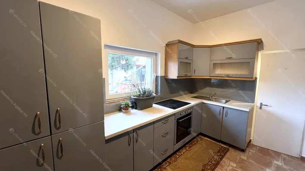 Kiadó albérlet 250000 Ft/hó áron: Budapest, XV. kerület  Vasvári Pál utca. Mérete: 95 nm, 3 szobás | Alberlet.hu - 6640043